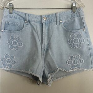 Callie 1850 Floral Embroidered Light Blue Women's Jean Shorts size 11